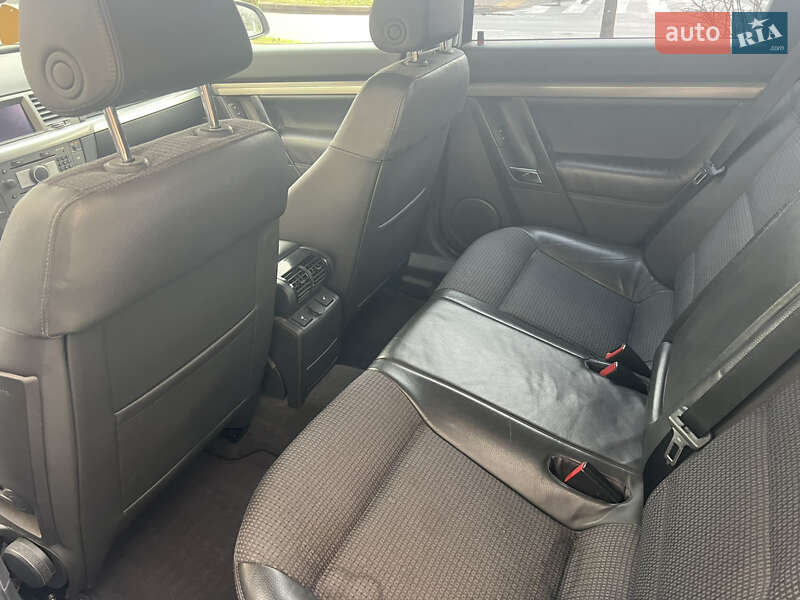 Лифтбек Opel Vectra 2008 в Киеве