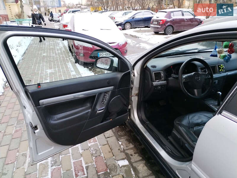 Універсал Opel Vectra 2006 в Хмельницькому