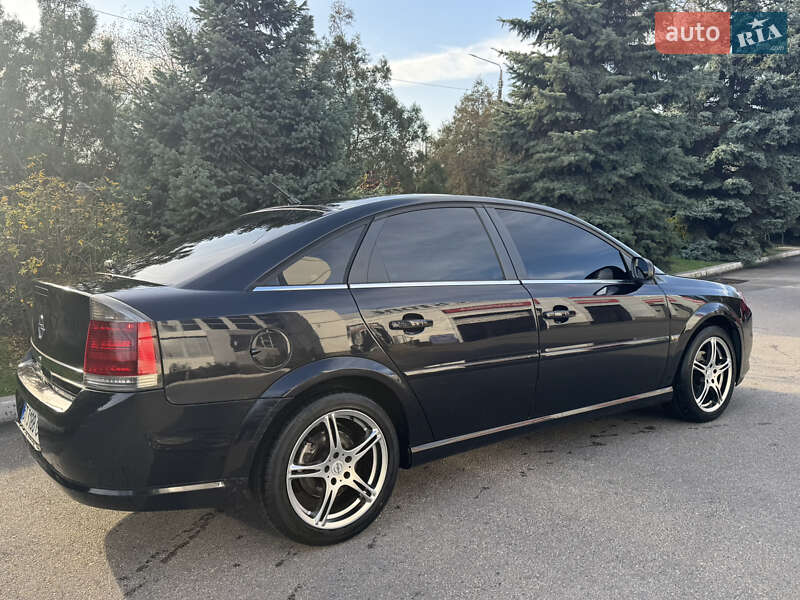 Седан Opel Vectra 2006 в Запоріжжі
