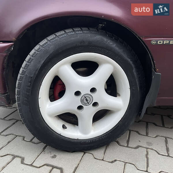 Седан Opel Vectra 1991 в Хмельницькому