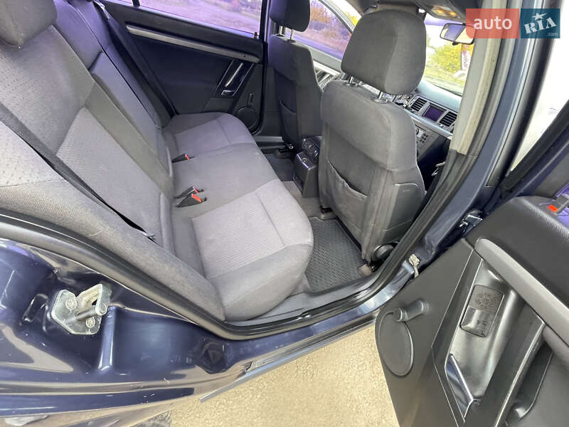 Седан Opel Vectra 2007 в Миколаєві