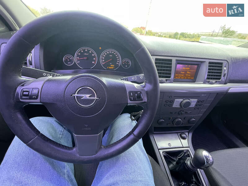 Седан Opel Vectra 2007 в Миколаєві