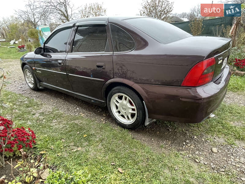 Седан Opel Vectra 2000 в Чернівцях