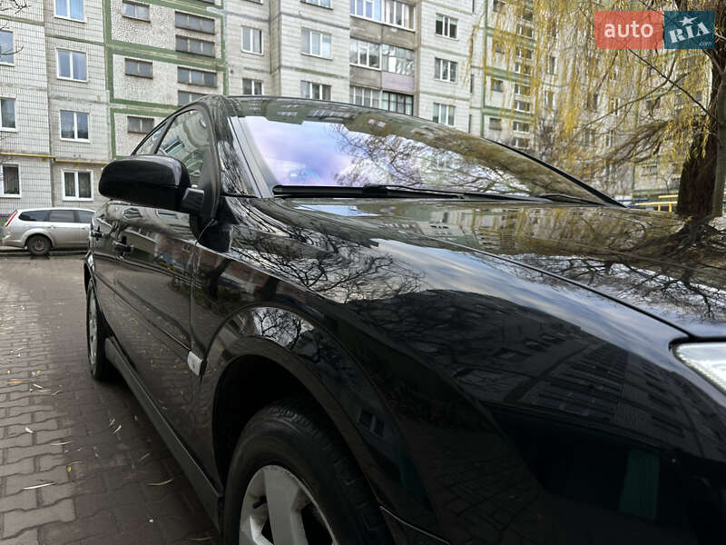 Седан Opel Vectra 2004 в Сумах