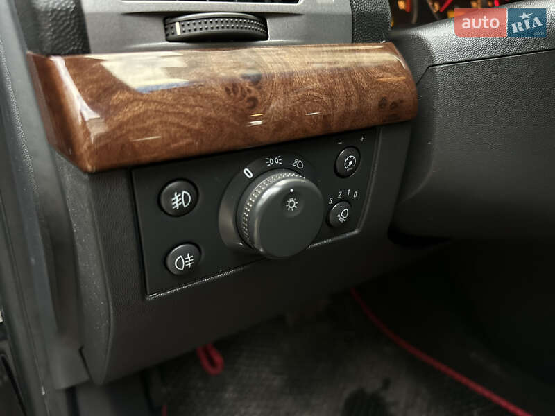 Седан Opel Vectra 2004 в Сумах