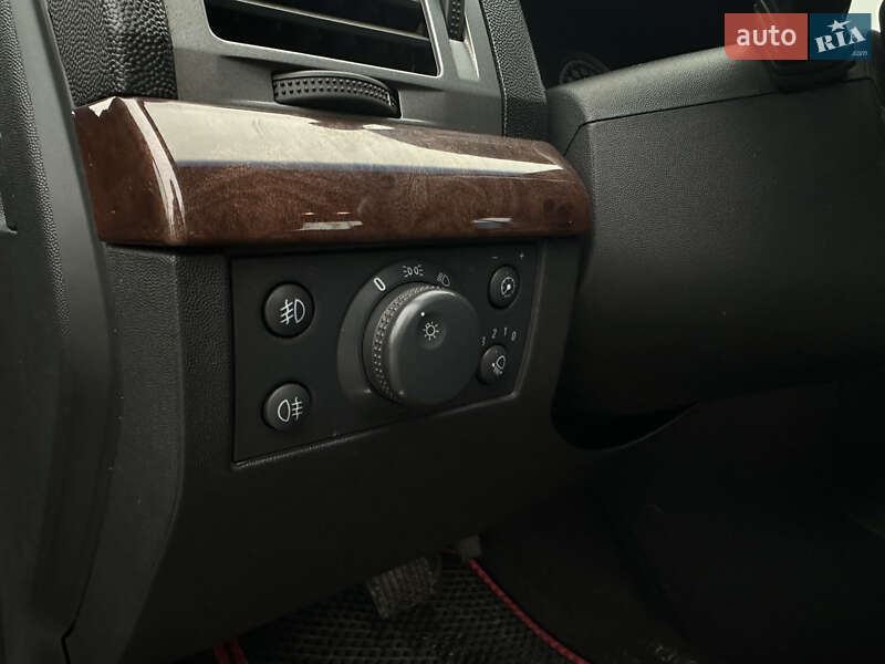 Седан Opel Vectra 2004 в Сумах