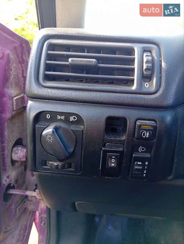 Седан Opel Vectra 1991 в Львові