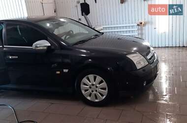 Седан Opel Vectra 2004 в Кременчуці