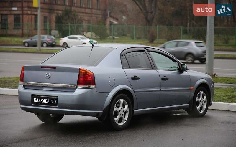 Седан Opel Vectra 2006 в Харкові