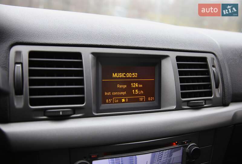 Седан Opel Vectra 2006 в Харкові