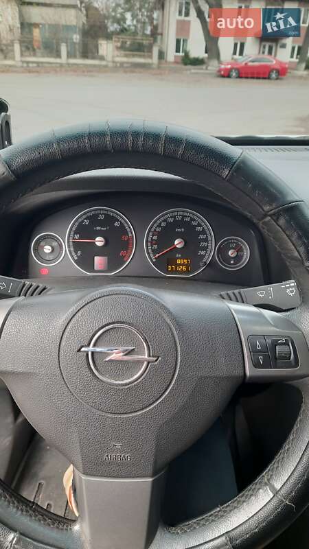 Лифтбек Opel Vectra 2004 в Володарке фото 20 Лифтбек Opel Vectra 2004 в Володарке