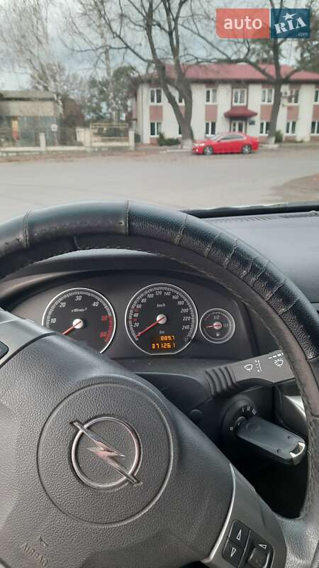 Лифтбек Opel Vectra 2004 в Володарке фото 25 Лифтбек Opel Vectra 2004 в Володарке