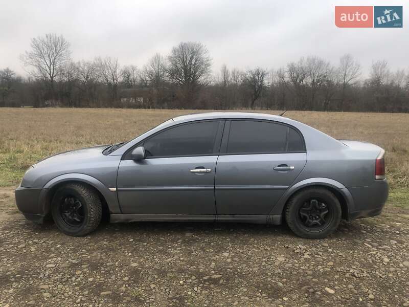 Седан Opel Vectra 2005 в Калуші