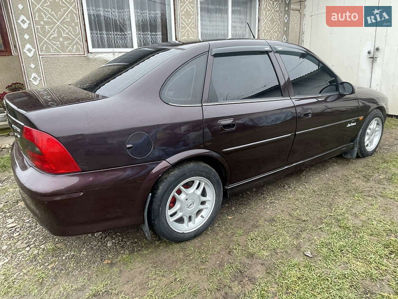 Седан Opel Vectra 2000 в Чернівцях фото 28 Седан Opel Vectra 2000 в Чернівцях