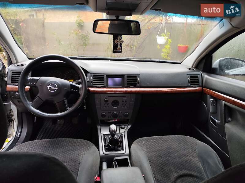 Седан Opel Vectra 2002 в Бердичеві