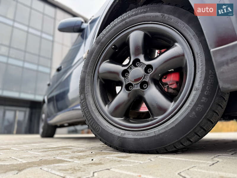 Седан Opel Vectra 2002 в Чернівцях