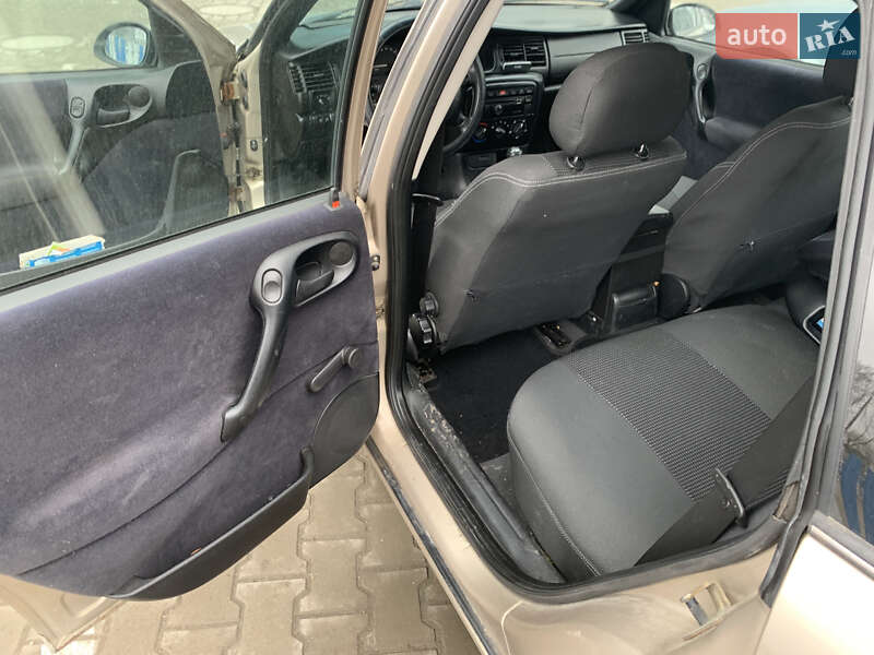 Седан Opel Vectra 1998 в Хмельницькому