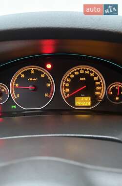 Универсал Opel Vectra 2006 в Житомире