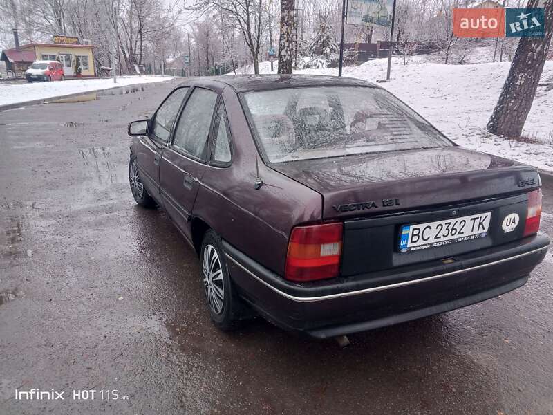 Седан Opel Vectra 1991 в Золочеві