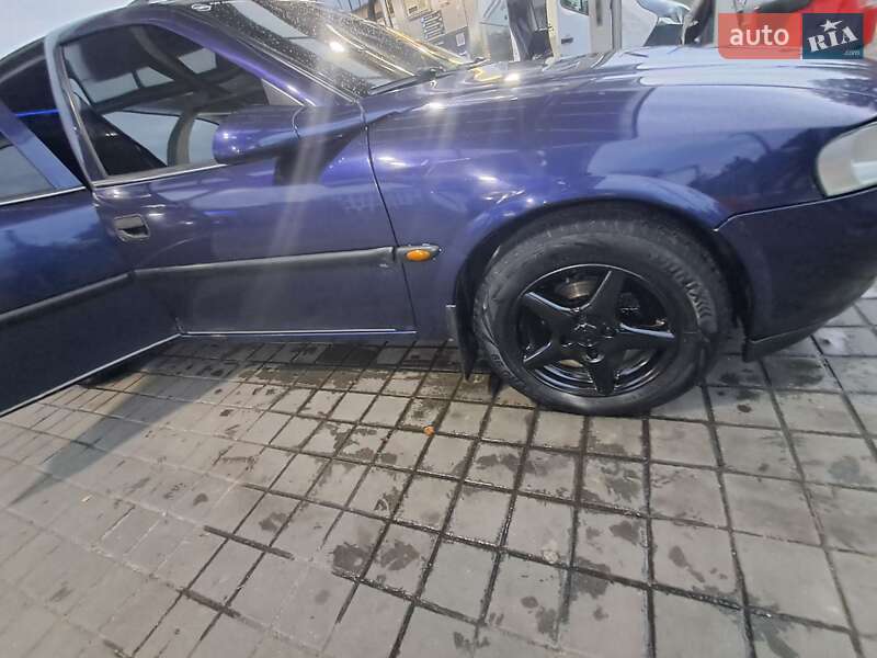 Седан Opel Vectra 1998 в Львове фото 12 Седан Opel Vectra 1998 в Львове