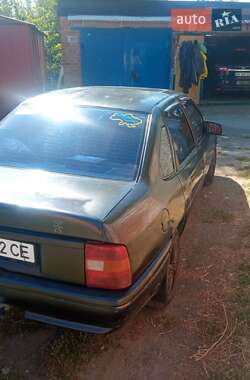 Седан Opel Vectra 1990 в Сумах