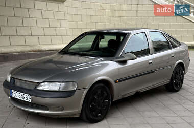 Лифтбек Opel Vectra 1998 в Одессе