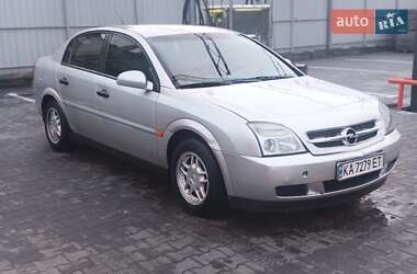 Седан Opel Vectra 2005 в Новом Буге