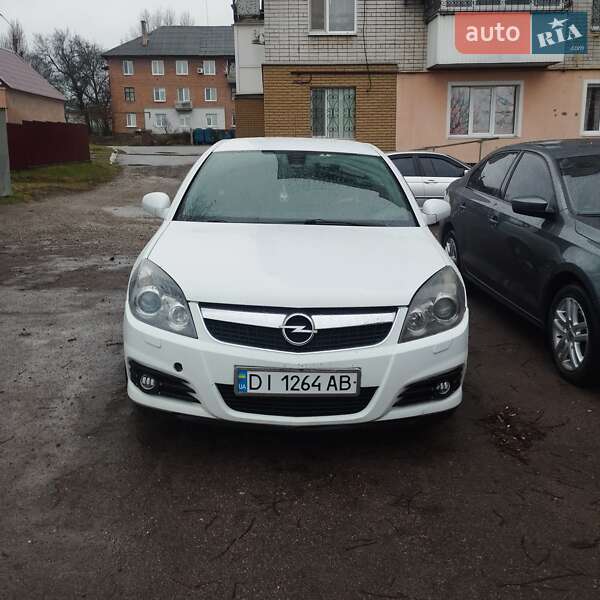 Седан Opel Vectra 2008 в Верхнеднепровске