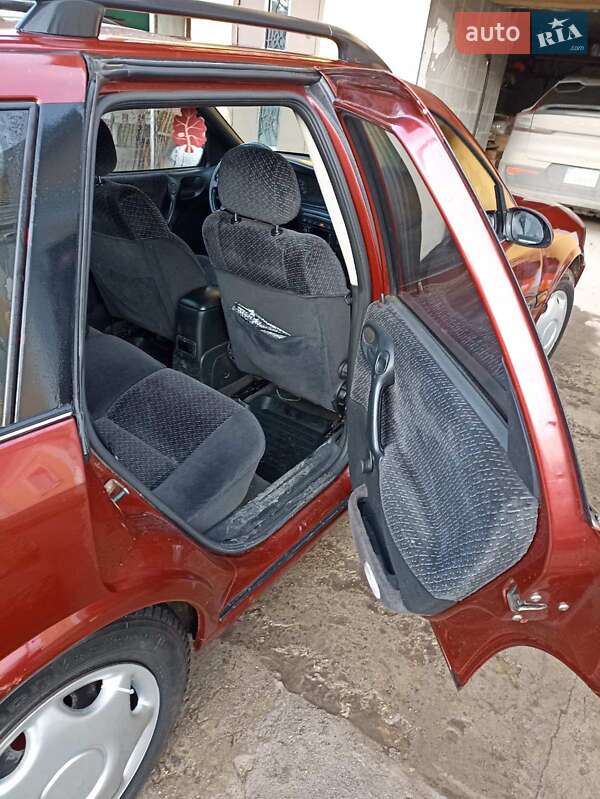 Универсал Opel Vectra 1997 в Каменец-Подольском