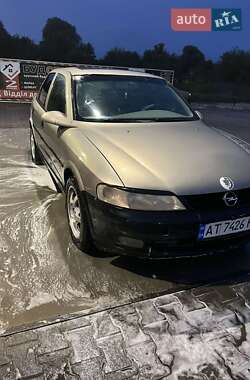 Седан Opel Vectra 1996 в Бершади