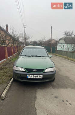 Седан Opel Vectra 1996 в Иванкове