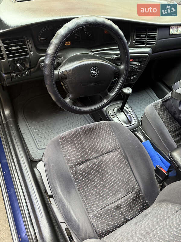 Седан Opel Vectra 1997 в Одесі
