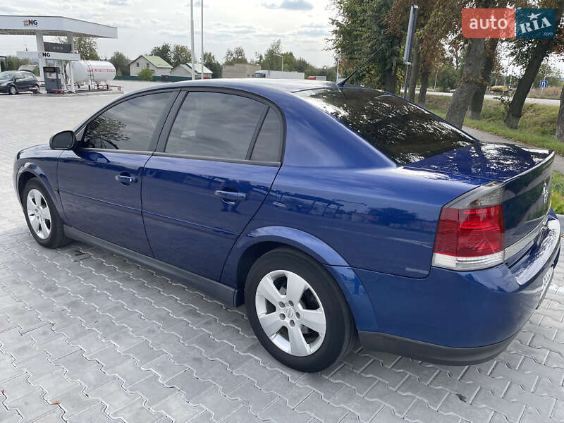 Седан Opel Vectra 2003 в Тульчине