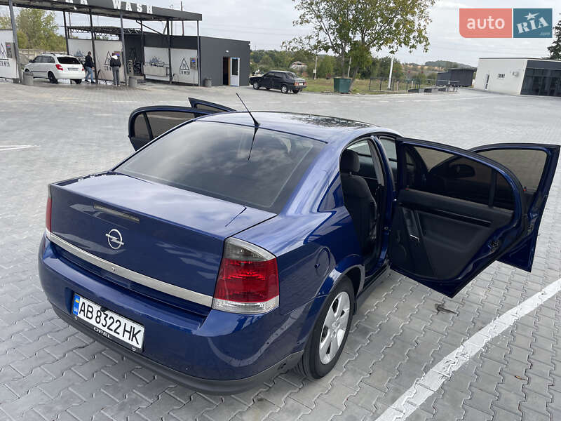 Седан Opel Vectra 2003 в Тульчине