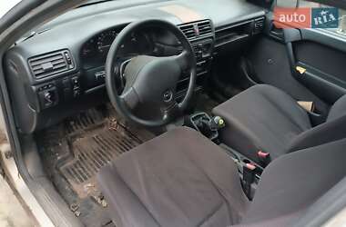 Седан Opel Vectra 1992 в Києві