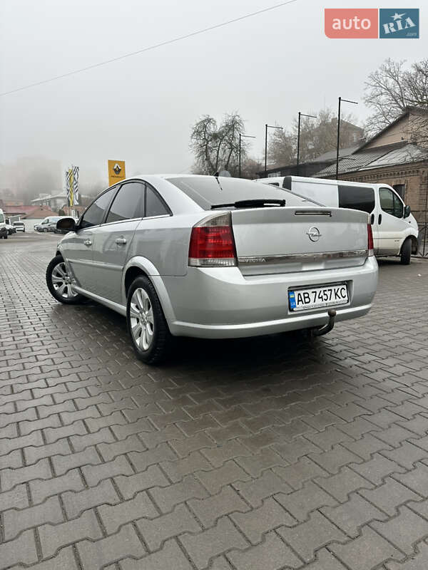 Лифтбек Opel Vectra 2007 в Виннице