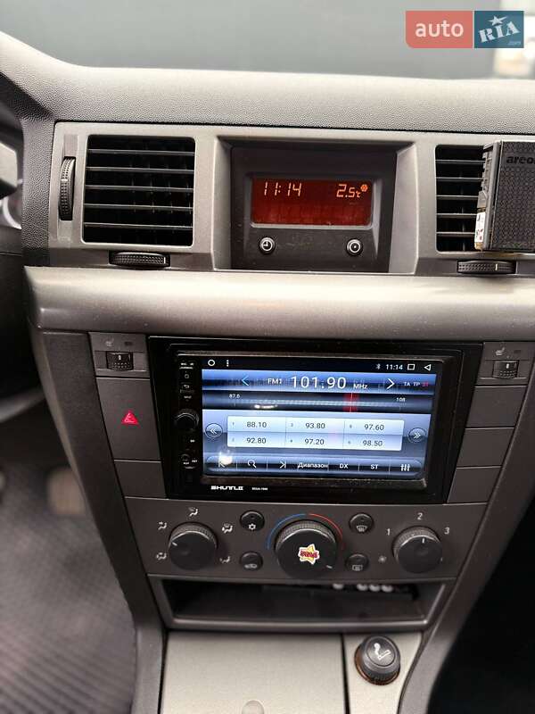 Универсал Opel Vectra 2004 в Киеве фото 17 Универсал Opel Vectra 2004 в Киеве