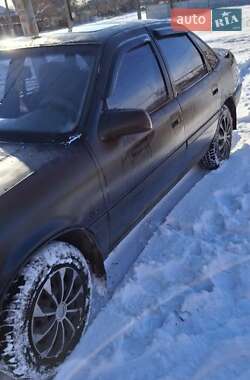 Седан Opel Vectra 1991 в Синельниковому