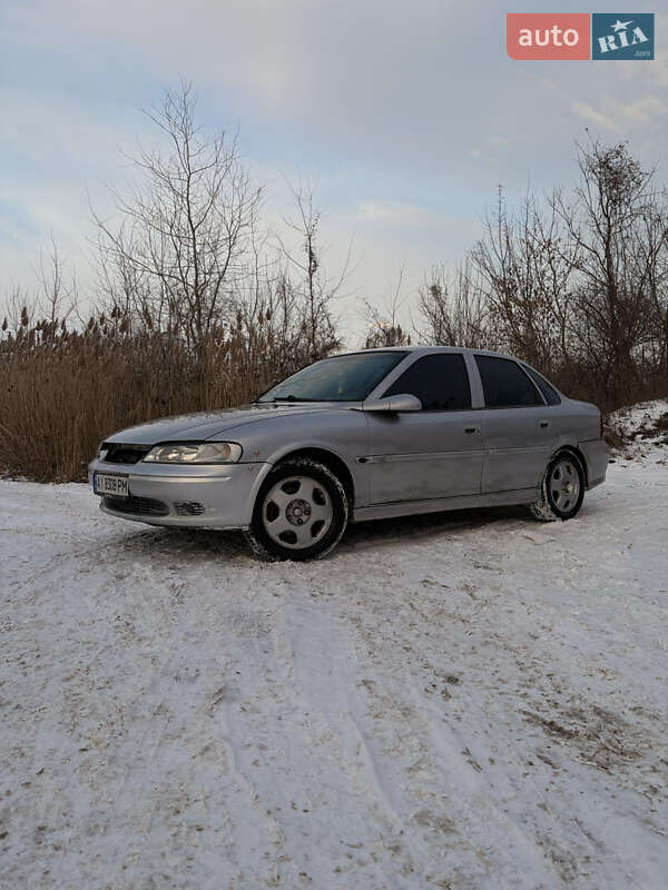 Opel Vectra 2000