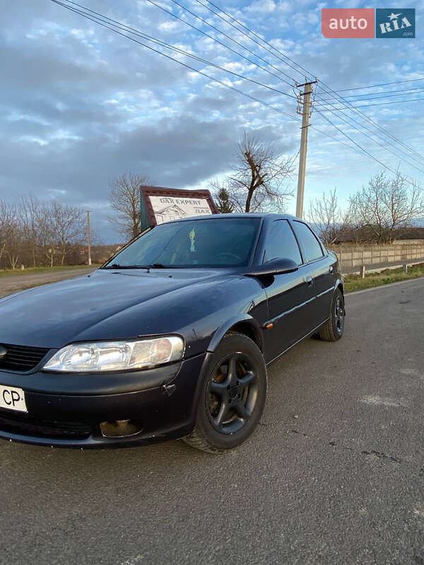 Седан Opel Vectra 1996 в Коломиї