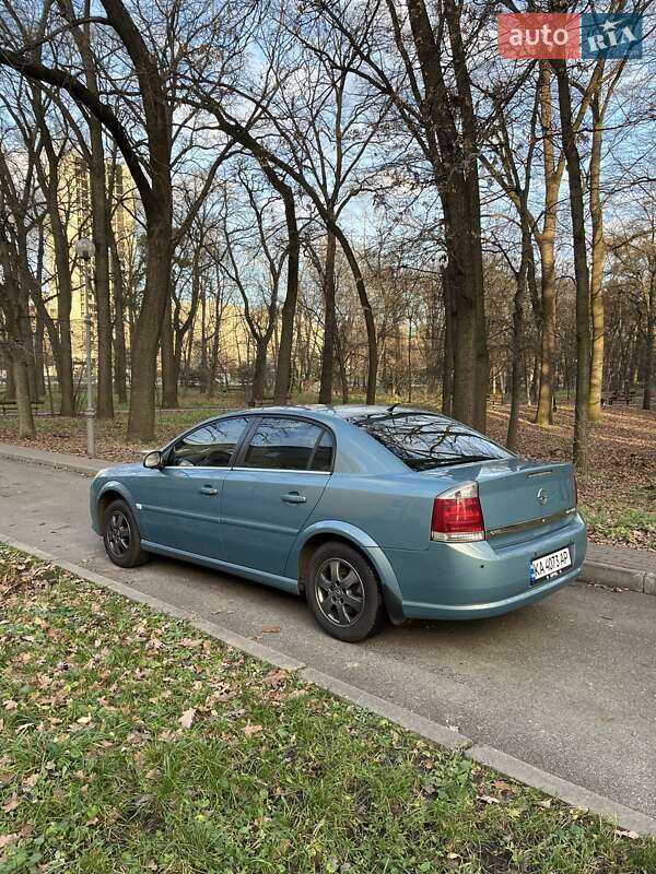 Седан Opel Vectra 2006 в Киеве