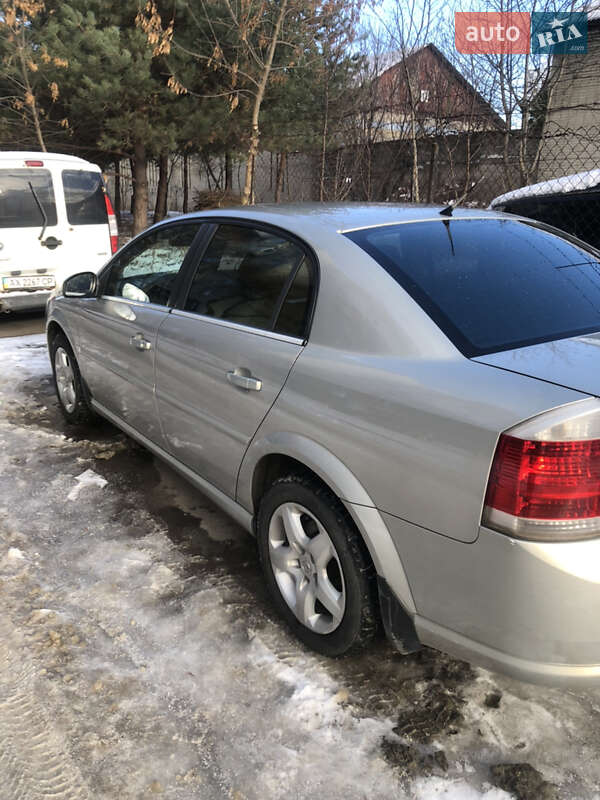 Седан Opel Vectra 2007 в Львове