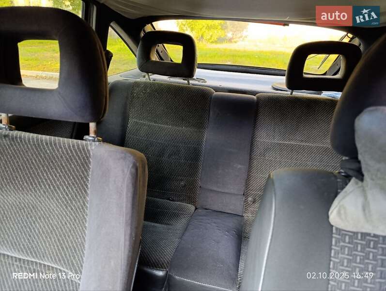 Седан Opel Vectra 1990 в Кременчуці