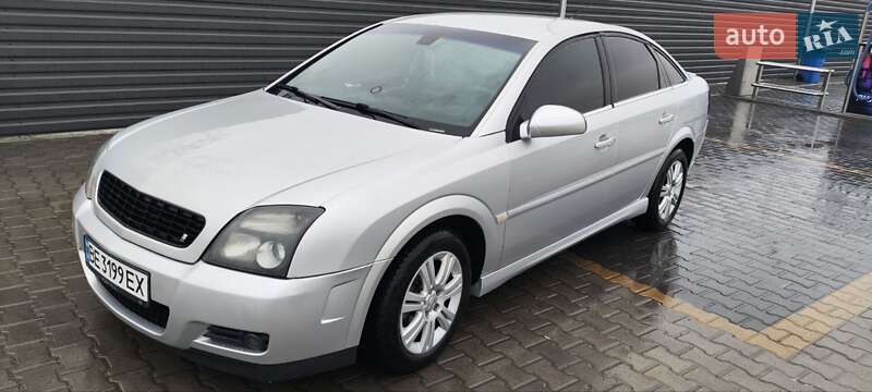 Ліфтбек Opel Vectra 2003 в Миколаєві