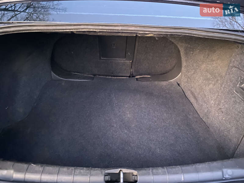 Седан Opel Vectra 2005 в Калуше