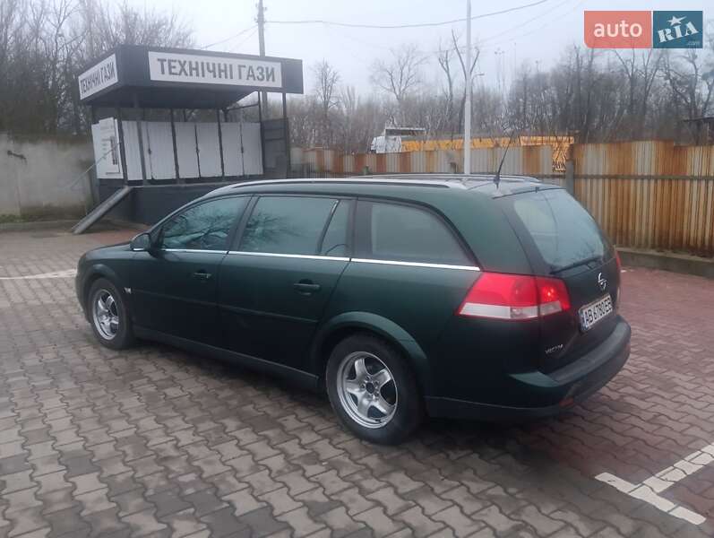 Универсал Opel Vectra 2004 в Виннице