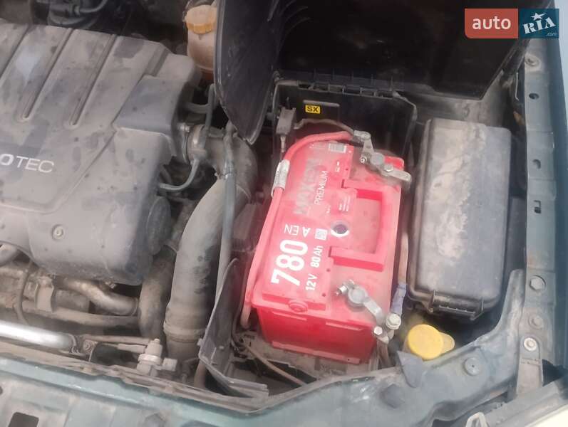 Универсал Opel Vectra 2004 в Виннице