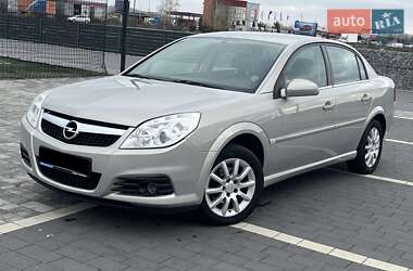 Седан Opel Vectra 2008 в Мукачевому