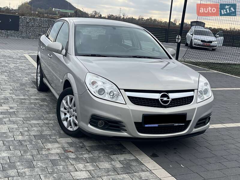 Седан Opel Vectra 2008 в Мукачево