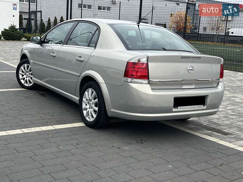 Седан Opel Vectra 2008 в Мукачево
